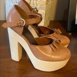 Chloe Sevigny for Opening Ceremony platform. Dupe